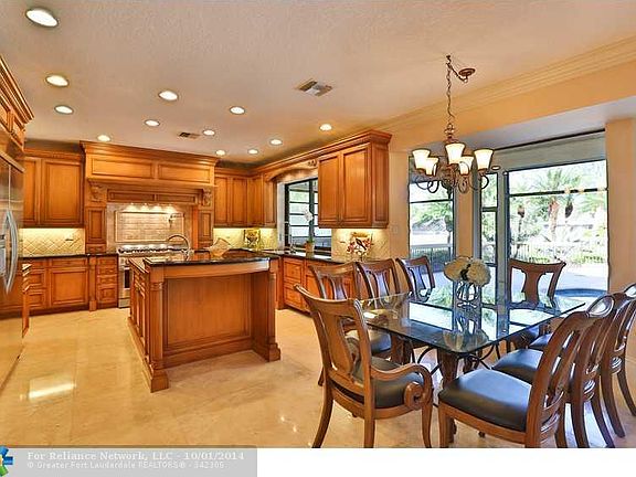 4th image of 10007 Vestal Pl