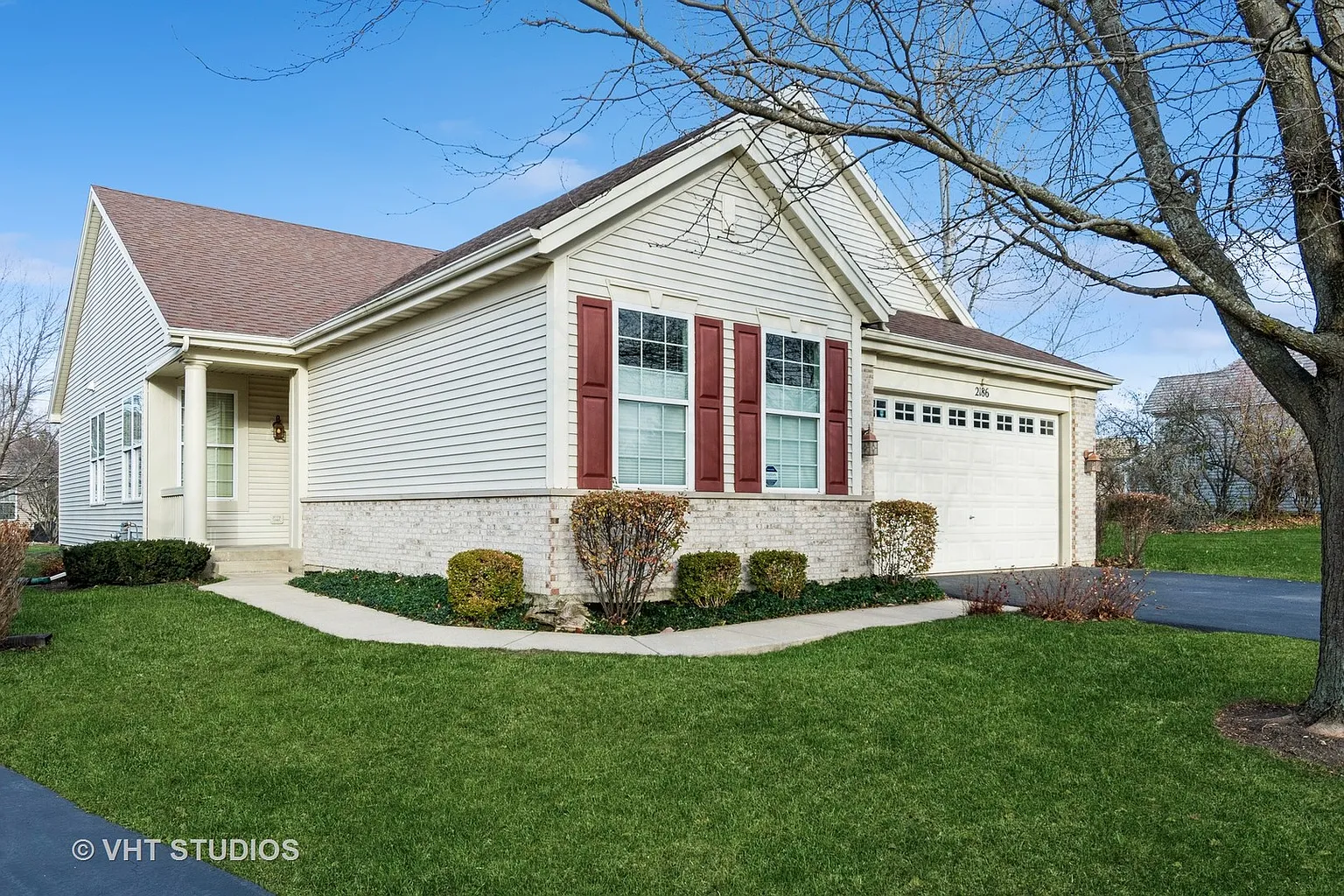 2186 Oleander Ct photo 1