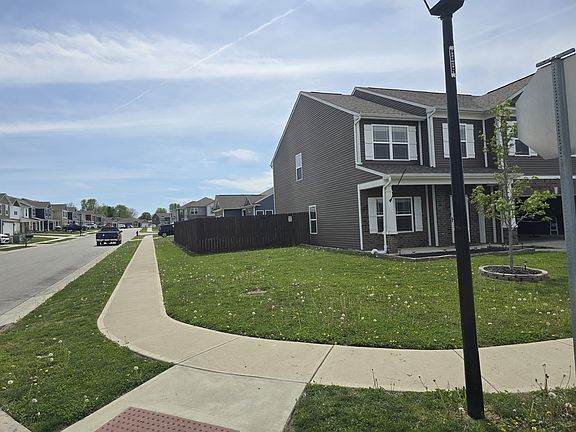 2nd image of 2893 W Broderie Ln