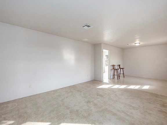 5th image of 6134 Balbo St