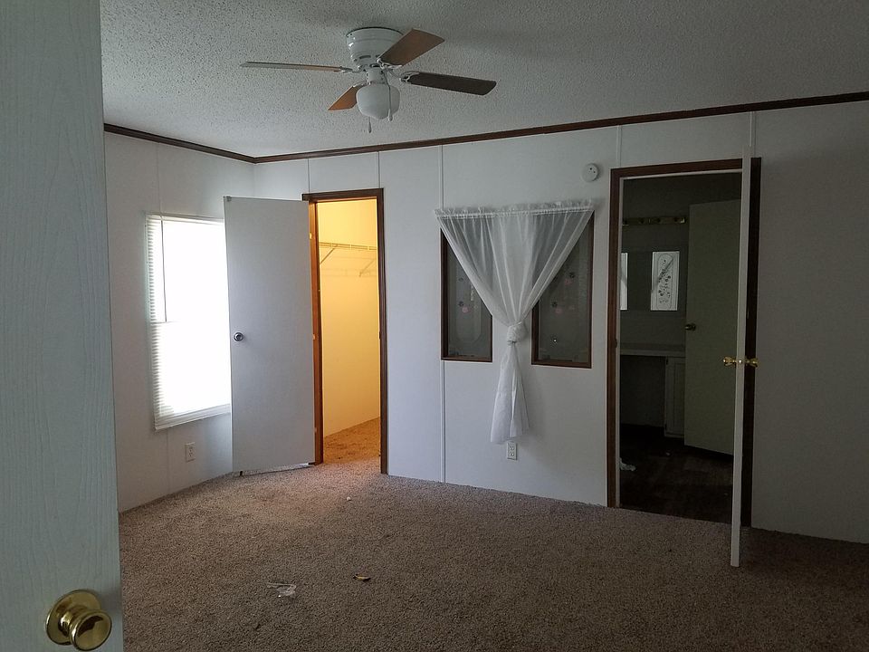 2nd image of 5109 Sycamore Spring Dr