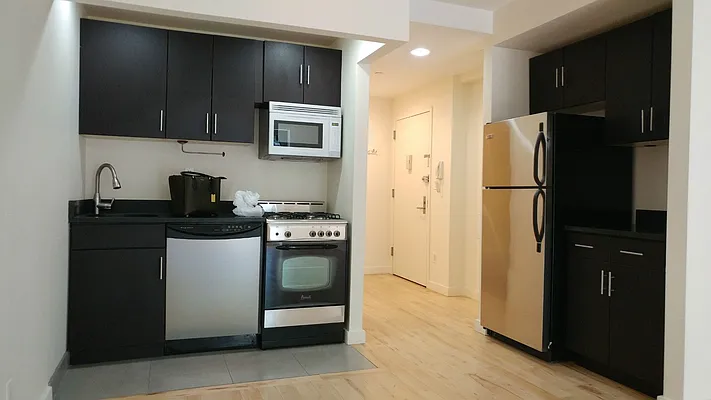 Rented by Keller Williams NYC | media 3