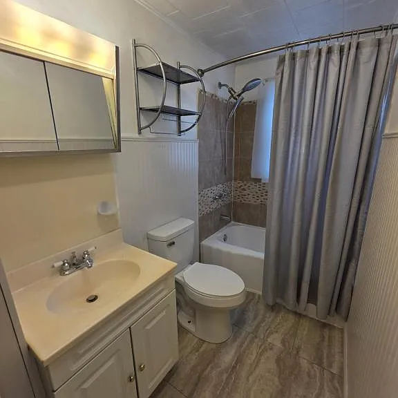113 S Golding St — Photo 14