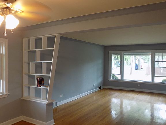 2nd image of 14300 S Emerald Ave