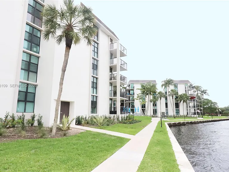 1301 River Reach Dr #214 — Photo 42
