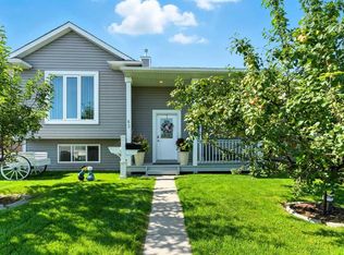 42 NE Valarosa Dr, Didsbury, AB T0M0W0