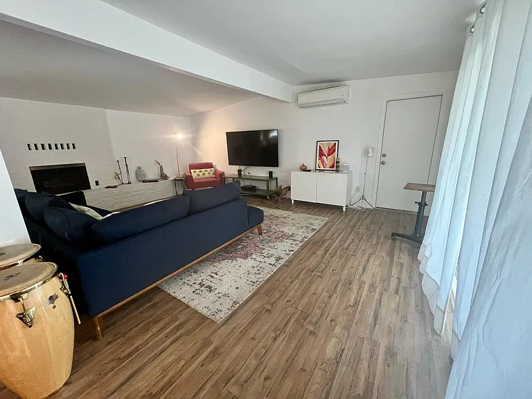 5673 Skyview Ln — Photo 14