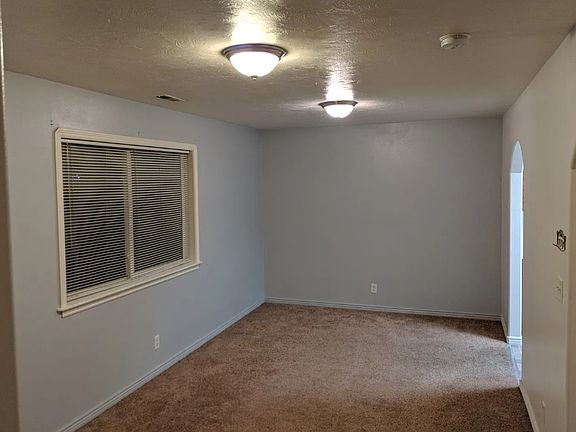 4th image of 215 W Center St APT 11