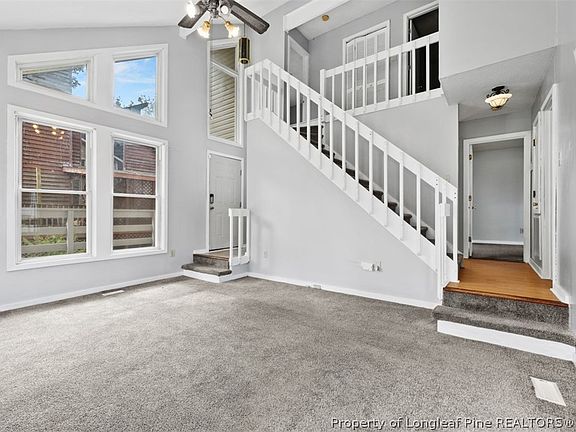 3rd image of 312 Bitterroot Ct