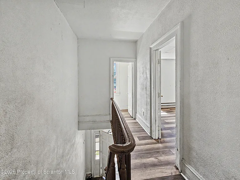 602 Prospect Ave #RIGHT — Photo 9