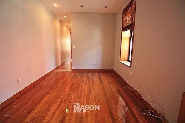 Rented by Mason Group LLC | media 17