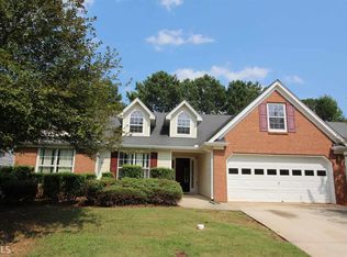 2803 Hillvale Cove Dr, Lithonia, GA 30058