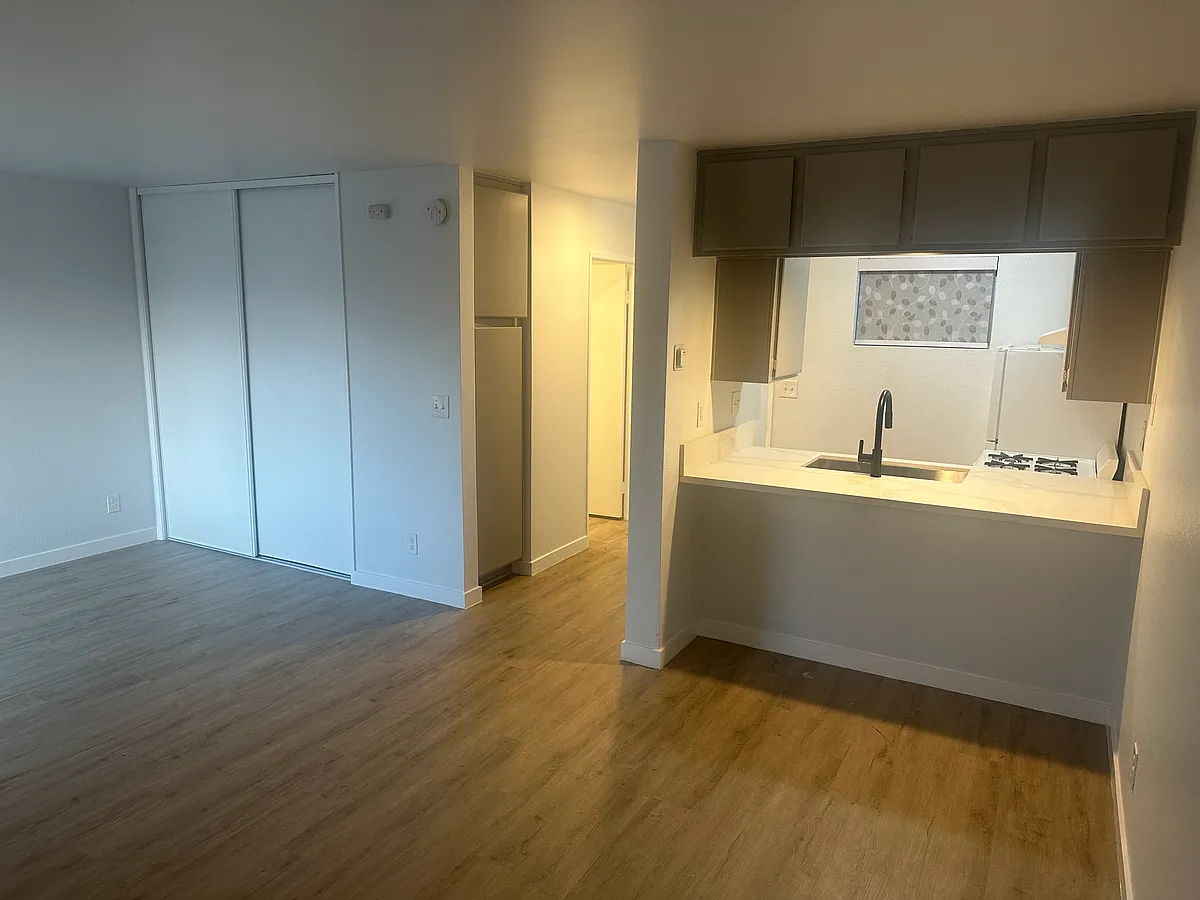 Photo 2 of 14 - 25424 Normandie Ave #3 - Harbor City, CA Building Photo - 25424 Normandie Ave #3