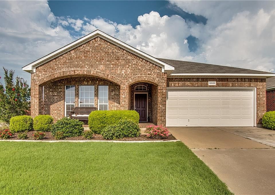 1st image of 12932 Glenville Ct
