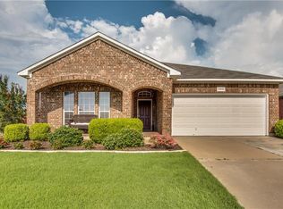 12932 Glenville Ct, Fort Worth, TX 76244