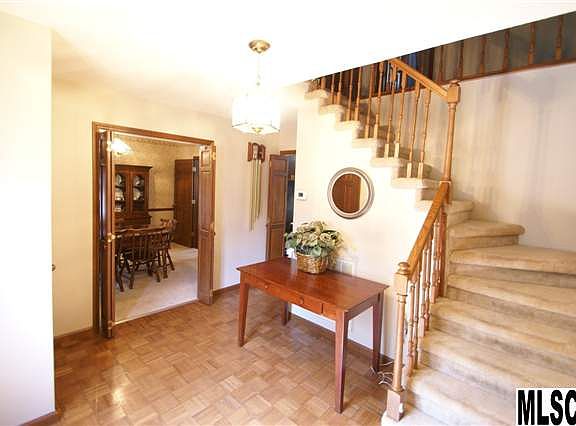 3rd image of 5976 Gold Creek Dr