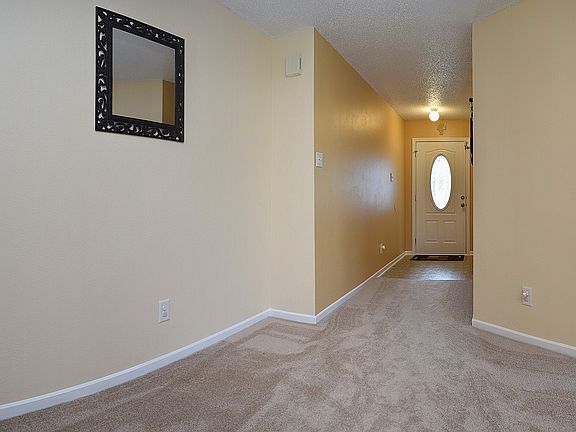 5th image of 1719 Feather Reed Ln