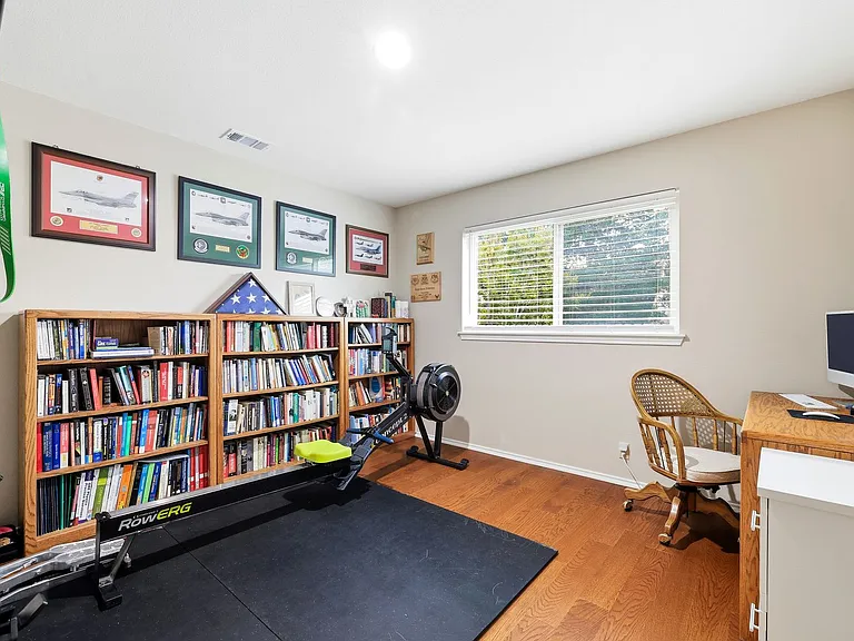 14002 Fairoak Xing — Photo 19