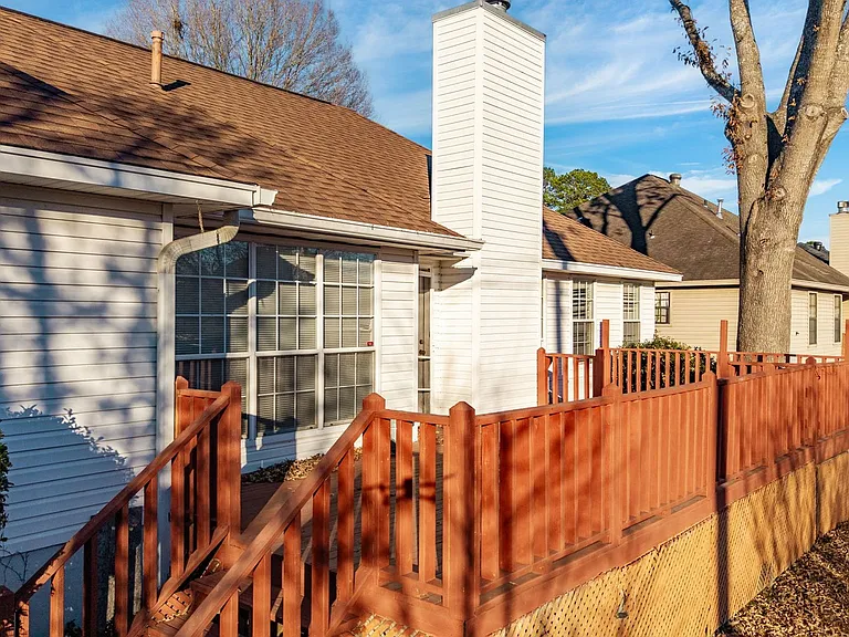 12711 Misty Creek Dr — Photo 35