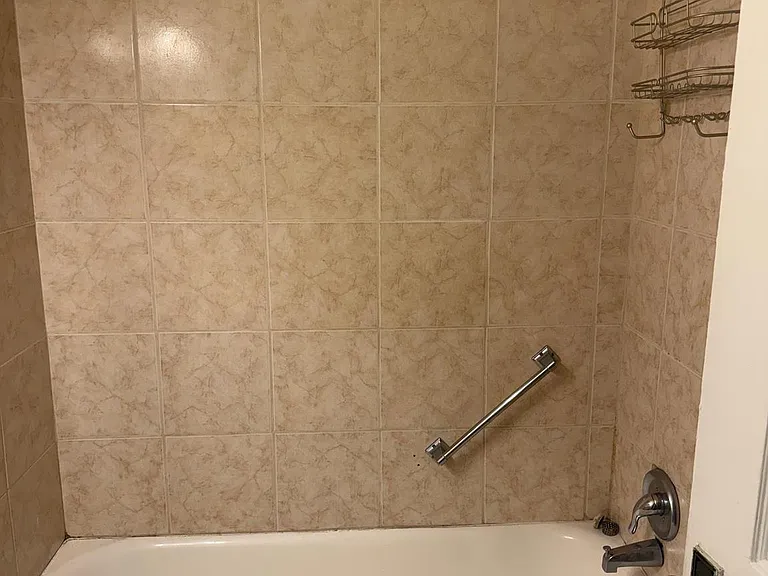 1324 Locust St #528 — Photo 11