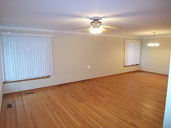 2nd image of 5020 W 109th St