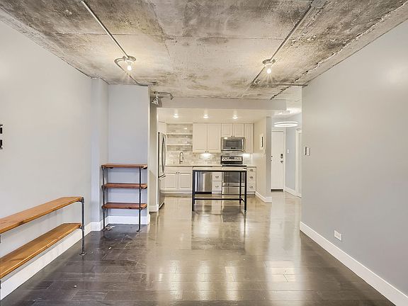 4th image of 830 N Sherman St APT 302