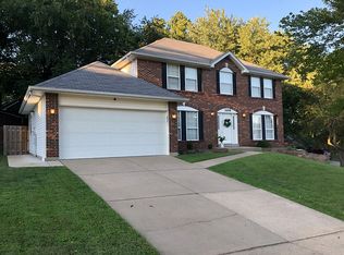 3698 Banbury Dr, Saint Charles, MO 63303