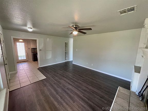 5th image of 9492 E Sprucewood Dr