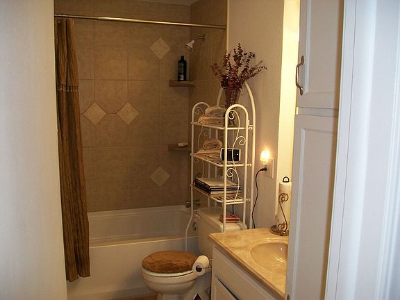 5th image of 6854 S Toledo Ave #459