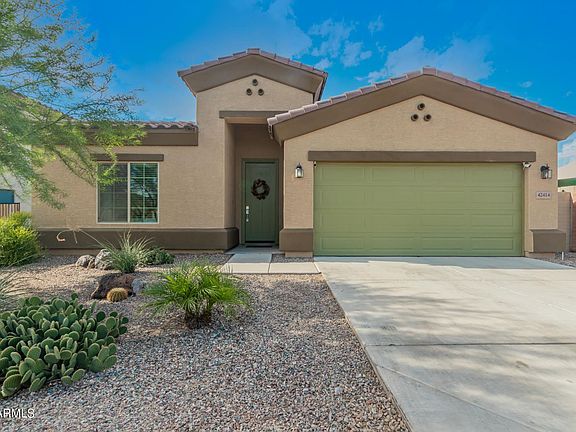 5th image of 42414 W Ramirez Dr