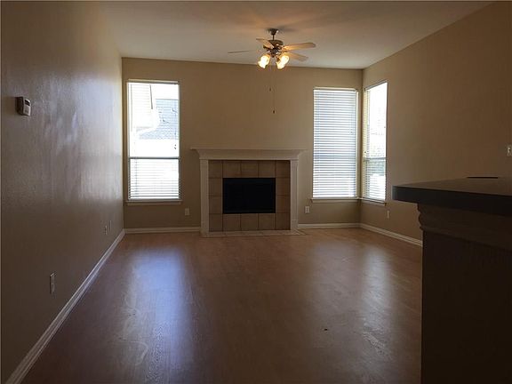 4th image of 10356 Cedar Lake Dr