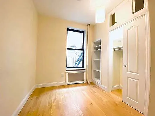 Rented by Compass | media 9