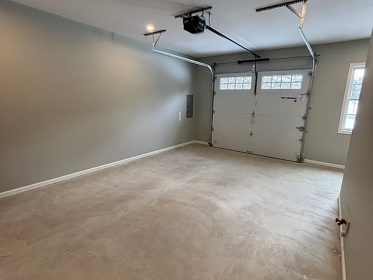4893 W Swamp Rd — Photo 20