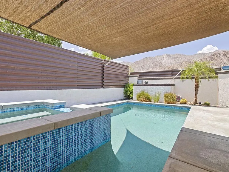 52280 Avenida Ramirez — Photo 2