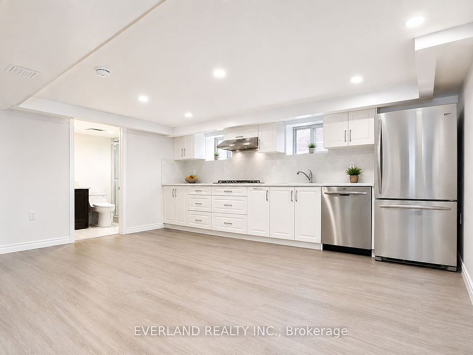 1st image of 1751 Bayview Ave #A