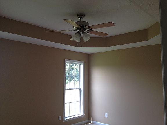 5th image of 24 Aspen Hills Dr