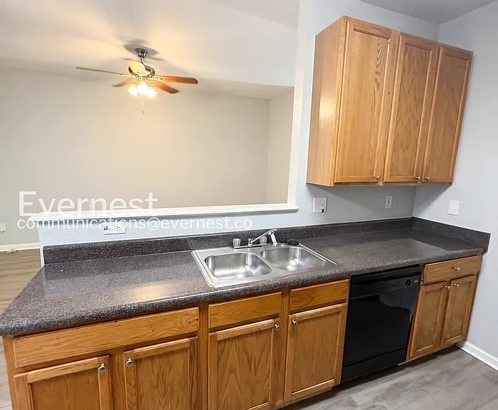 7130 Brookview Way — Photo 7