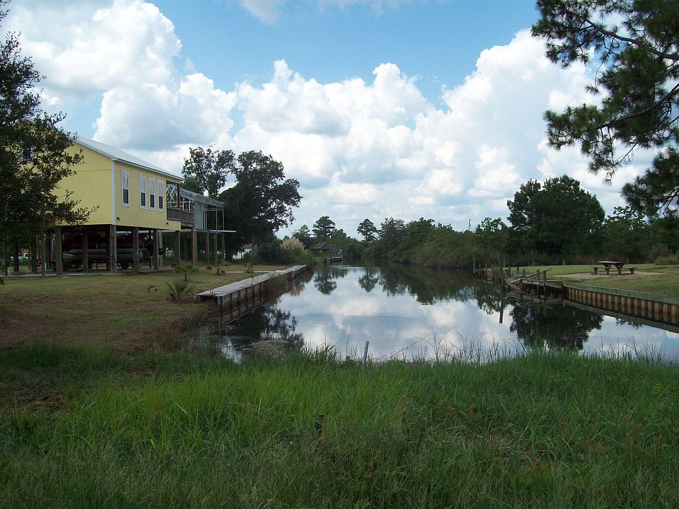1st image of Bayou View Tahiti St