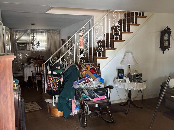 3rd image of 138 Richfield Rd