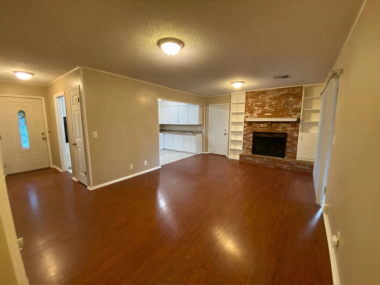4952 Baylor Drive — Photo 2