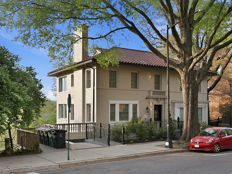 2800 Adams Mill Rd NW #2 — Photo 2