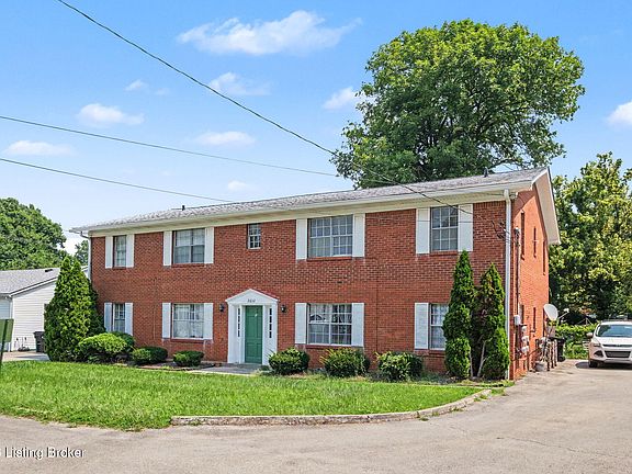 2nd image of 2632 Lindsay Ave #C4