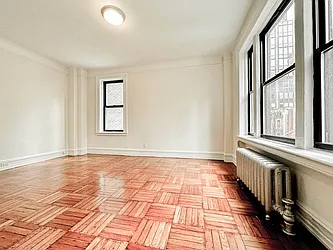 Rented by Manhattan Realty Group