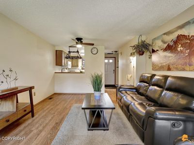 10211 Jamestown Dr #D-303, Anchorage, AK, 99507