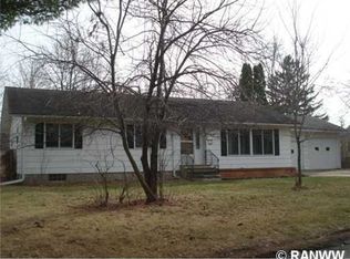 1406 12th Ave E, Menomonie, WI 54751