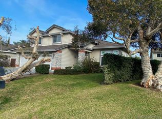 1284 Meadow Wood Pl, Encinitas, CA 92024