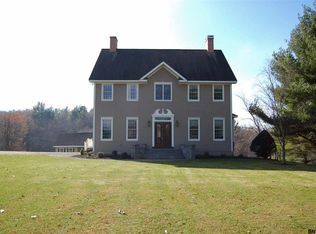 20 S Cambridge Rd, Valley Falls, NY 12185