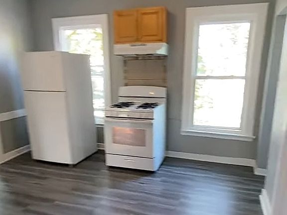 5th image of 101 Woolsey St Floor 3