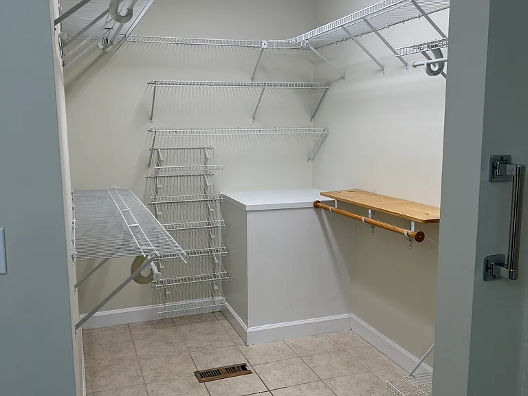 307 Dunedin Dr — Photo 15