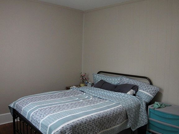 2nd image of 1211 Sholar Ave
